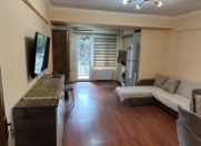 Satılır 1 otaqlı 40 m2 köhnə tikili Gənclik m.