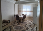 Satılır 3 otaqlı 75 m2 yeni tikili Saray