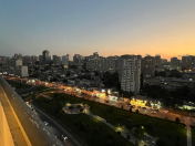 Satılır 3 otaqlı 140 m2 yeni tikili Nizami m.