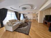 Satılır 5 otaqlı 293 m2 yeni tikili Nizami m.