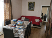 Satılır 2 otaqlı 50 m2 köhnə tikili 8 km