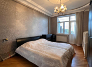 Satılır 3 otaqlı 130 m2 yeni tikili 8 Noyabr m.