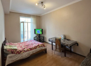 Satılır 4 otaqlı 118 m2 yeni tikili İnşaatçılar m.