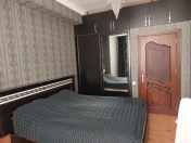 İcarəyə verilir 3 otaqlı 82 m2 yeni tikili Xırdalan