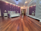 Satılır 3 otaqlı 130 m2 yeni tikili Nəriman Nərimanov m.