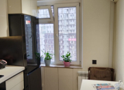 Satılır 3 otaqlı 65 m2 köhnə tikili Elmlər Akademiyası m.