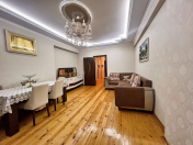 Satılır 4 otaqlı 148 m2 yeni tikili Ukrayna dairəsi