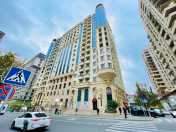 Satılır 3 otaqlı 175 m2 yeni tikili 28 May m.