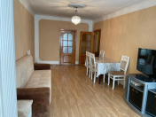 İcarəyə verilir 3 otaqlı 80 m2 köhnə tikili İnşaatçılar m.