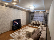 İcarəyə verilir 4 otaqlı 150 m2 yeni tikili Ağ şəhər