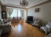 Satılır 4 otaqlı 175 m2 yeni tikili Bakı