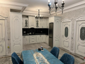 Satılır 3 otaqlı 105 m2 yeni tikili Bakıxanov