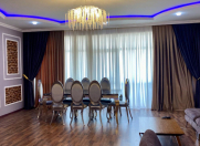 Satılır 5 otaqlı 288 m2 yeni tikili 8 Noyabr m.