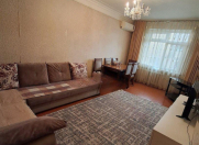 Satılır 3 otaqlı 80 m2 köhnə tikili Y.Günəşli