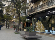 Satılır 2 otaqlı 70 m2 köhnə tikili İzmir parkı