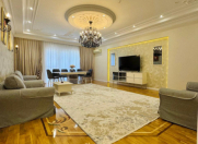 Satılır 4 otaqlı 220 m2 yeni tikili 28 May m.