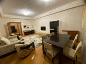 İcarəyə verilir 4 otaqlı 200 m2 yeni tikili 28 May m.