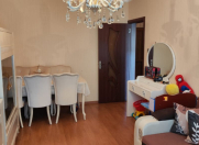 Satılır 2 otaqlı 65 m2 köhnə tikili Y.Günəşli