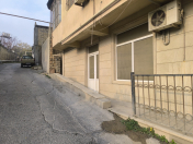 İcarəyə verilir 1 otaqlı 80 m2 obyekt Rəsulzadə