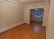 Satılır 3 otaqlı 70 m2 köhnə tikili Neftçilər m.