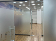 İcarəyə verilir 6 otaqlı 235 m2 ofis 28 May m.