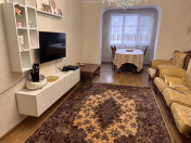 Satılır 3 otaqlı 63 m2 köhnə tikili İnşaatçılar m.