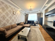 Satılır 3 otaqlı 120 m2 yeni tikili Şah İsmayıl Xətai m.