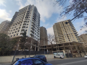 Satılır 2 otaqlı 80 m2 yeni tikili 28 May m.