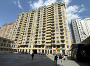 Satılır 3 otaqlı 109 m2 yeni tikili Şah İsmayıl Xətai m.