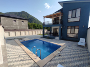 İcarəyə verilir 4 otaqlı 80 m2 həyət evi Qax