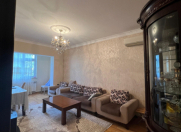 Satılır 4 otaqlı 90 m2 köhnə tikili Nizami r.