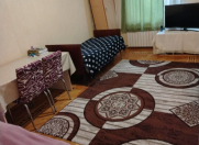 Satılır 2 otaqlı 70 m2 köhnə tikili Memar Əcəmi m.