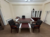 İcarəyə verilir 3 otaqlı 105 m2 ofis Ağ şəhər