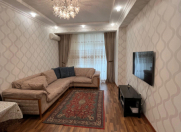 Satılır 3 otaqlı 85 m2 yeni tikili Gənclik m.