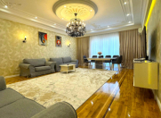 Satılır 4 otaqlı 220 m2 yeni tikili 28 May m.