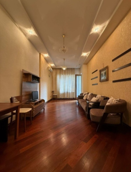 Satılır 2 otaqlı 80 m2 yeni tikili Asan Xidmət-1