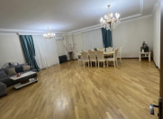 Satılır 3 otaqlı 151 m2 yeni tikili Şah İsmayıl Xətai m.