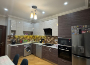 Satılır 3 otaqlı 100 m2 yeni tikili Badamdar