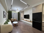 Satılır 3 otaqlı 93 m2 yeni tikili Elmlər Akademiyası m.