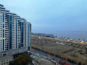 Satılır 3 otaqlı 130 m2 yeni tikili Şah İsmayıl Xətai m.