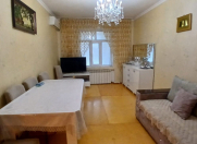 Satılır 3 otaqlı 90 m2 köhnə tikili Y.Günəşli