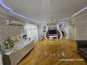 Satılır 3 otaqlı 138 m2 yeni tikili Ağ şəhər