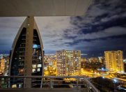 Satılır 3 otaqlı 153 m2 yeni tikili Elmlər Akademiyası m.