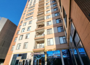 Satılır 4 otaqlı 182 m2 yeni tikili Elmlər Akademiyası m.