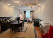 Satılır 3 otaqlı 150 m2 yeni tikili 28 May m.