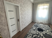 Satılır 2 otaqlı 80 m2 yeni tikili İnşaatçılar m.