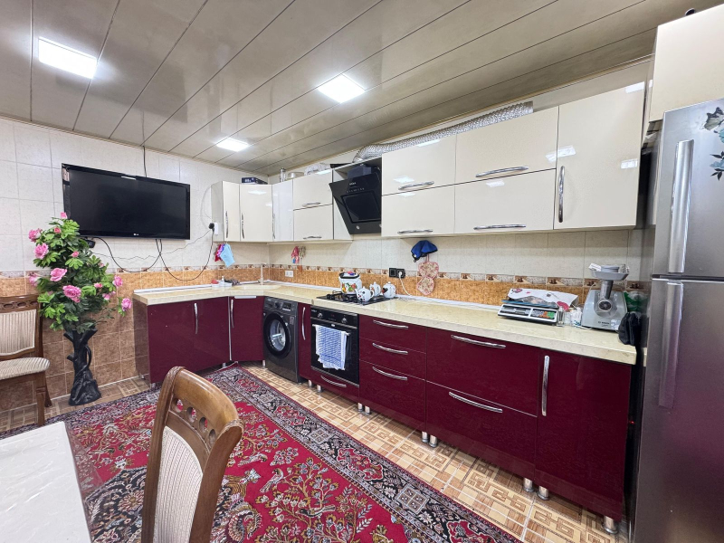 Satılır 6 otaqlı 210 m2 həyət evi Sabunçu r.