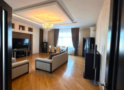 Satılır 3 otaqlı 130 m2 yeni tikili Nizami m.