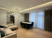 Satılır 3 otaqlı 98 m2 yeni tikili 28 May m.