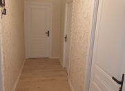 Satılır 4 otaqlı 84 m2 köhnə tikili İnşaatçılar m.